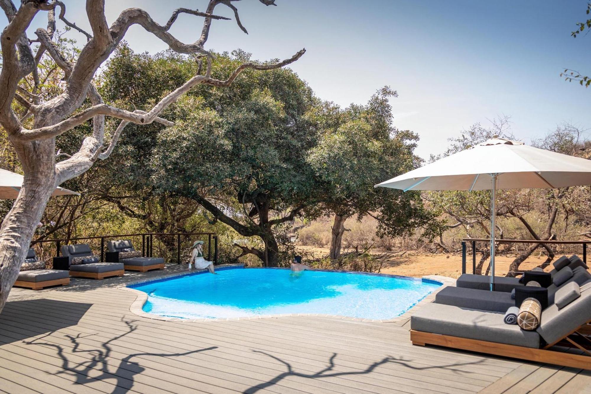 Tuningi Safari Lodge Защитен резерват „Мадикве“ Екстериор снимка