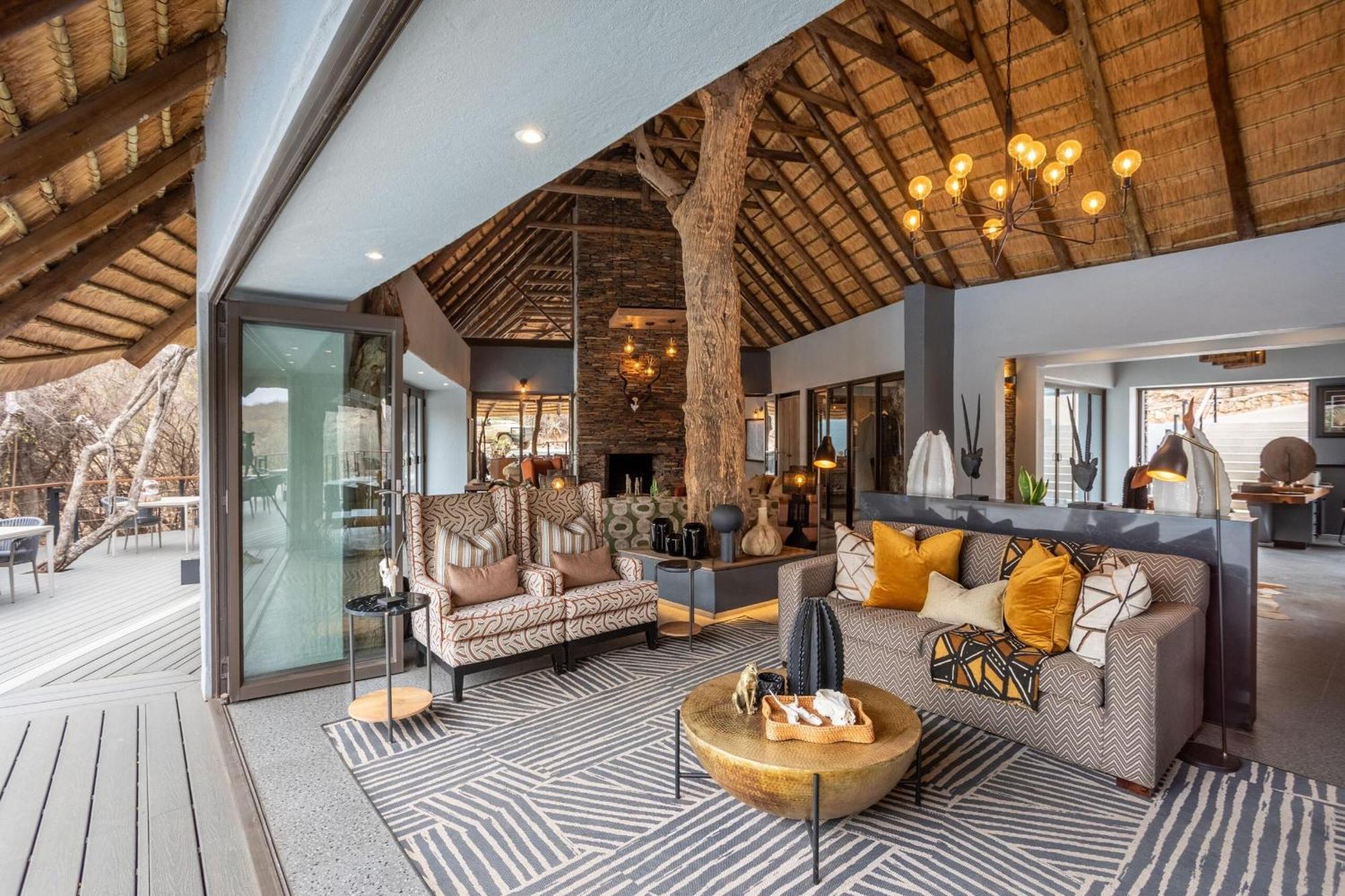 Tuningi Safari Lodge Защитен резерват „Мадикве“ Екстериор снимка