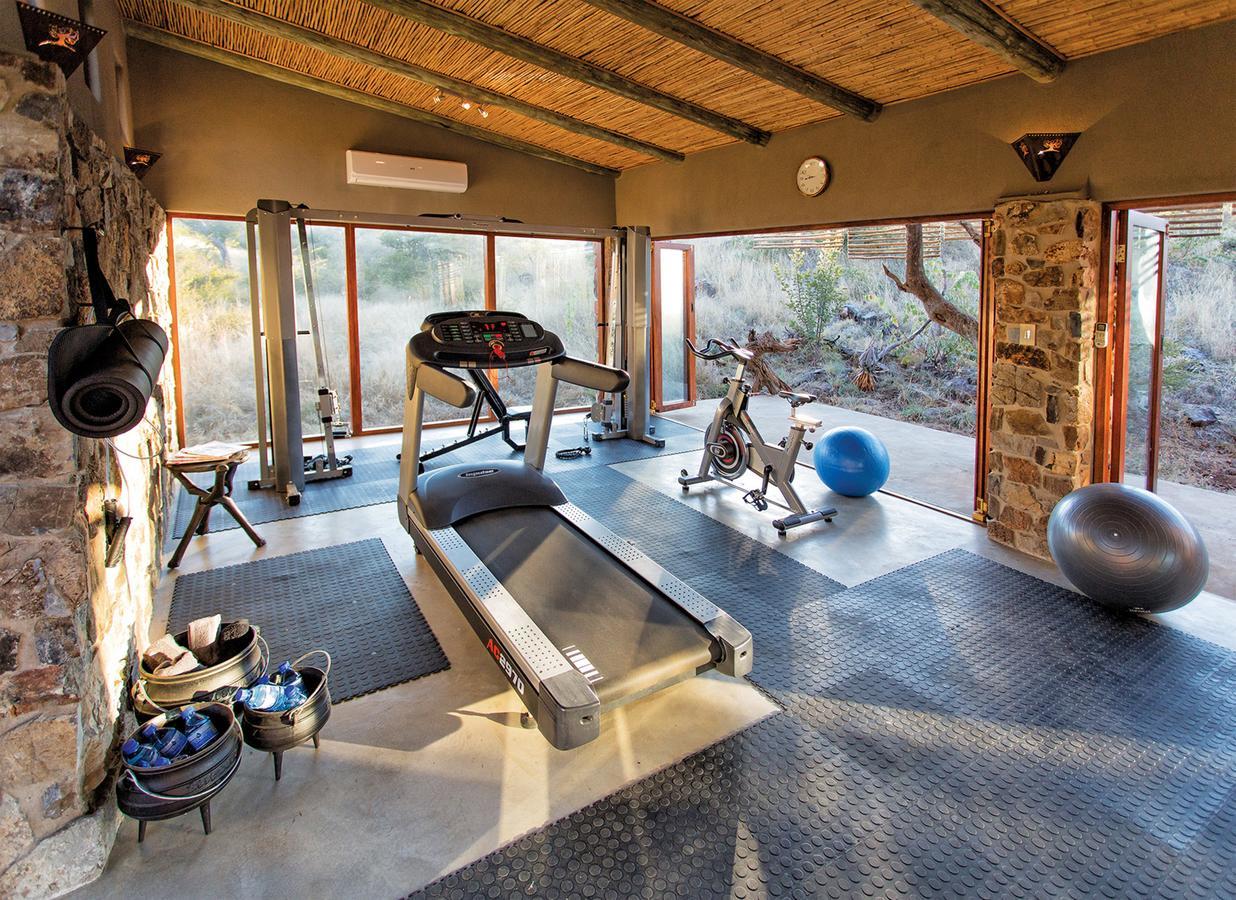 Tuningi Safari Lodge Защитен резерват „Мадикве“ Екстериор снимка