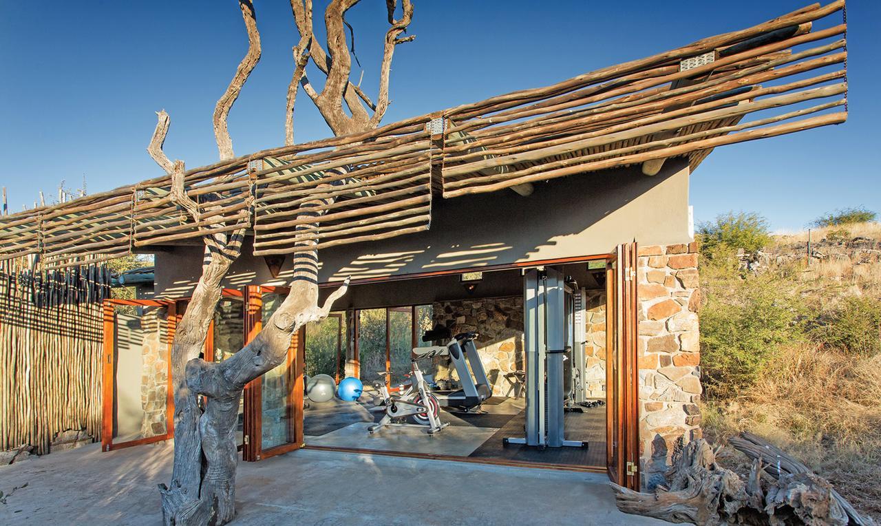 Tuningi Safari Lodge Защитен резерват „Мадикве“ Екстериор снимка