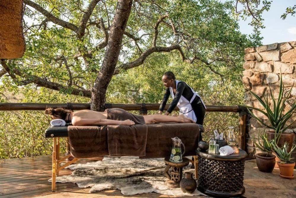 Tuningi Safari Lodge Защитен резерват „Мадикве“ Екстериор снимка